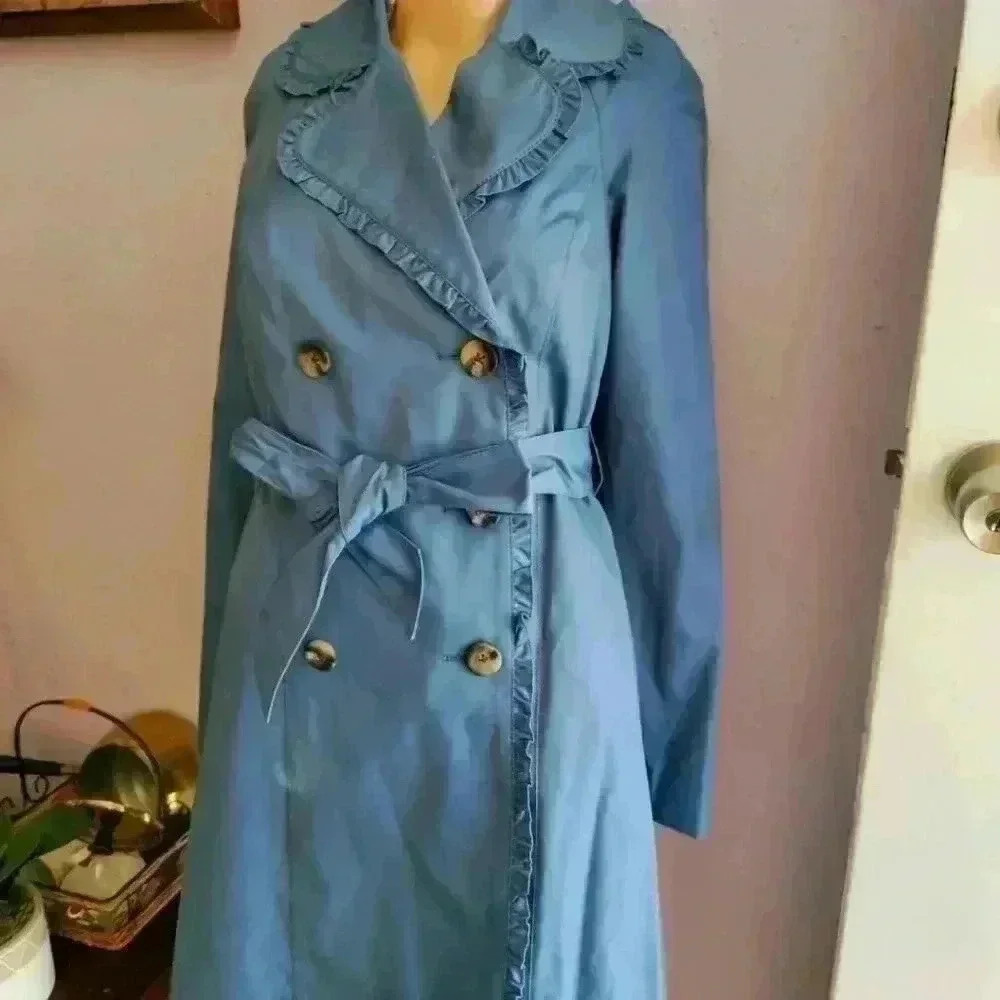 Gal meets glam coat